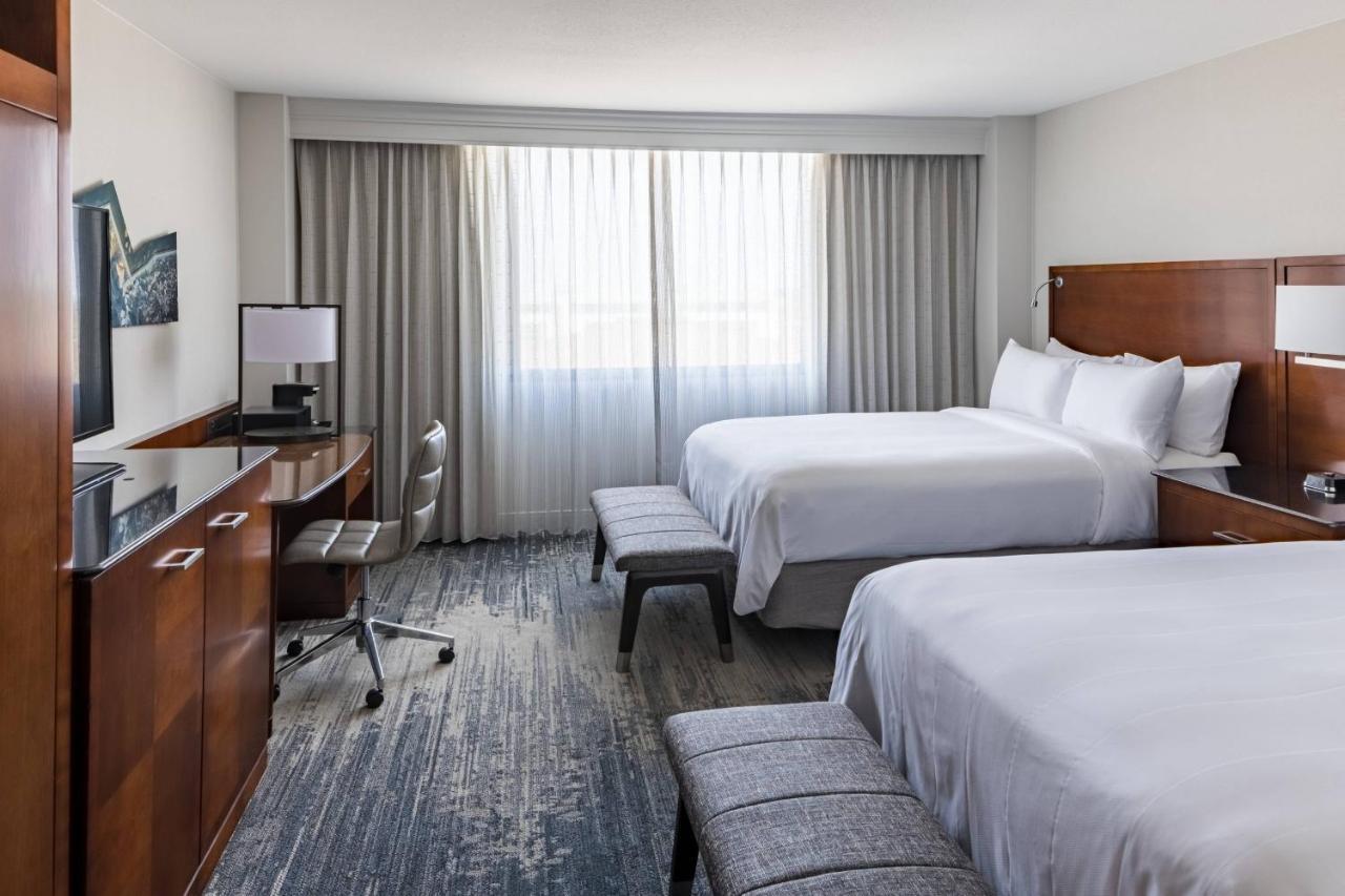 Hotel Richmond Marriott Esterno foto