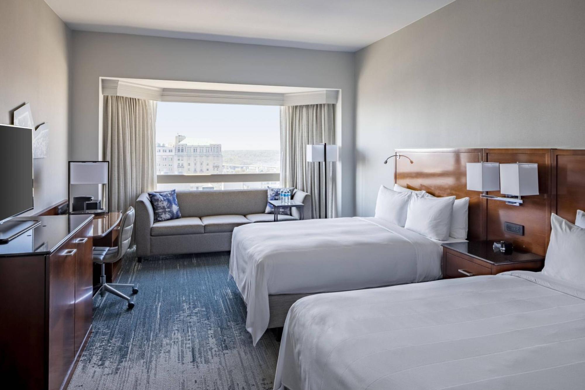 Hotel Richmond Marriott Esterno foto