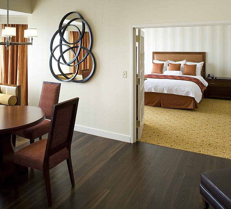 Hotel Richmond Marriott Esterno foto